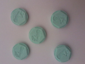 picture of blue anadrol 50 tablets